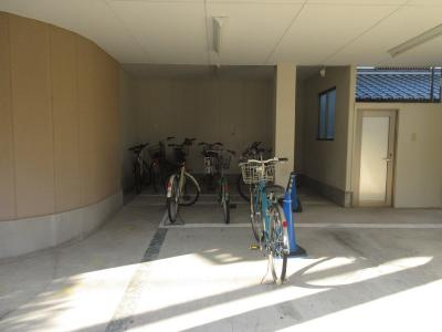 エクシブ西村の駐車場|駐輪場