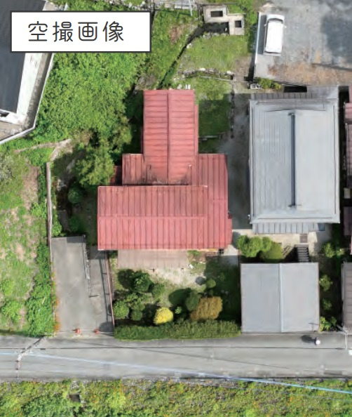 あきる野市五日市　古家付売地の前面道路含む現地写真