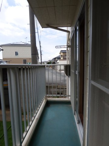 【バルコニー】 | ホワイトハウスＡ | 手摺が柵のバルコニーは日当たり・風通しの邪魔になりません☆　