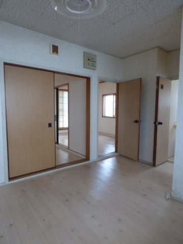 【居間・リビング】 | ホワイトハウスＡ