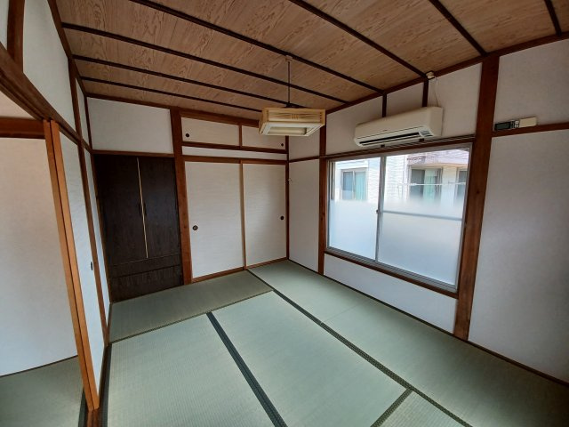 東松山市松山町３丁目 【賃貸中物件】平家戸建(オーナーチェンジ)の和室|北側６帖和室