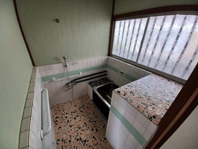 東松山市松山町３丁目 【賃貸中物件】平家戸建(オーナーチェンジ)の浴室