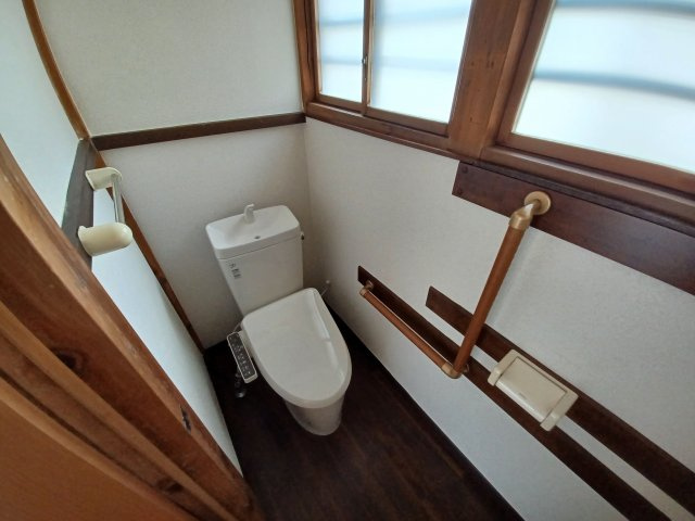 東松山市松山町３丁目 【賃貸中物件】平家戸建(オーナーチェンジ)のトイレ