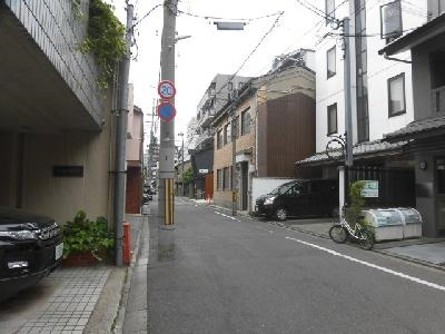 プレゼンス堀川の周辺|前面道路