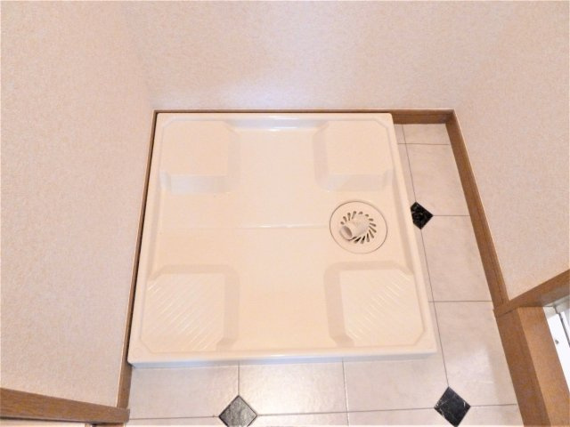 プリュムのその他|基本ですね室内洗濯機置き場