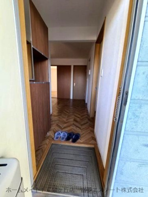 【玄関】 | リベラル深阪B棟 | ※同物件・同等間取りの写真です