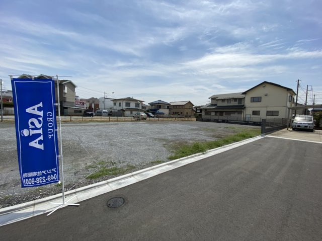 敷地面積６６坪　売地　川越市寺山R3-4の前面道路含む現地写真|西側約4.0ｍ位置指定道路、6.0ｍ接道