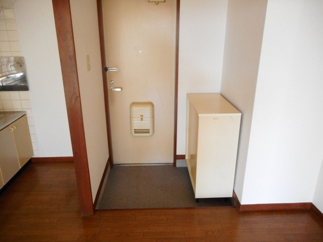 エルディム寿の玄関|玄関