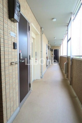 【ロビー】 | パインコート八幡