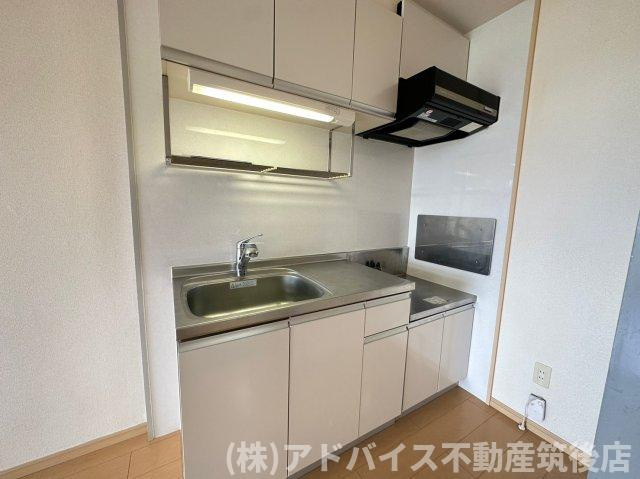 筑後市大字熊野のアパートのキッチン