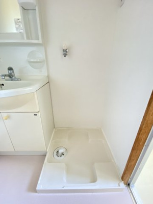 【設備】 | 溝口アパート | 室内洗濯機置場