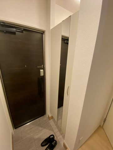 D-room reposの玄関
