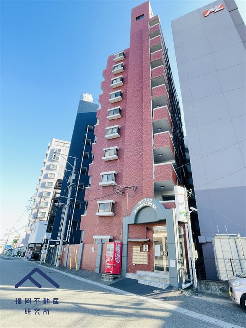 ロマネスクステーションプラザ博多の外観