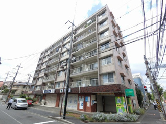 【外観】 | 総戸数３４戸、昭和４３年３月築、管理人は巡回勤務につき管理体制良好です♪
