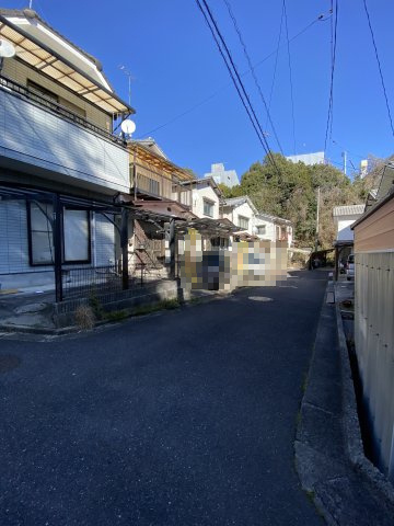 中古戸建　上安6丁目の前面道路含む現地写真