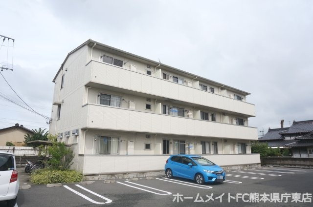 熊本市東区秋津２丁目のアパート