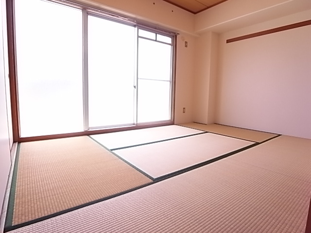 YKハイツ旭が丘のその他