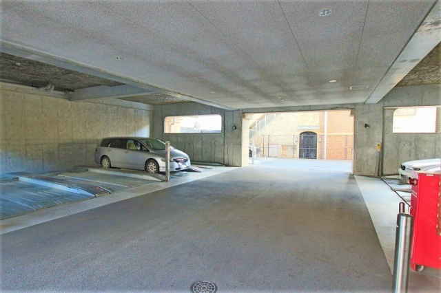 グランシエルドゥの駐車場