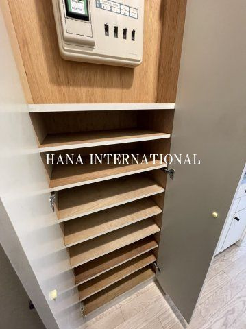 ウインベルソロ国分寺1の収納