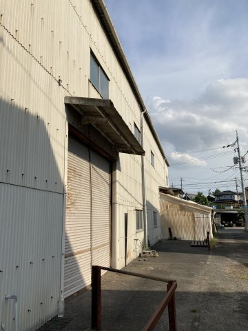 連島町西之浦倉庫の外観