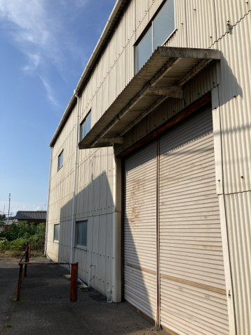 連島町西之浦倉庫の外観