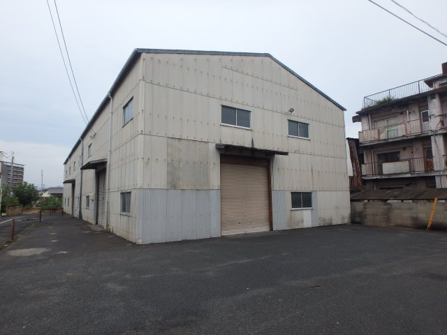連島町西之浦倉庫の外観