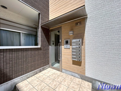 【エントランス】 | ガルテン | 毎日通るエントランスはこのようになっています