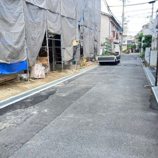 【前面道路含む現地写真】