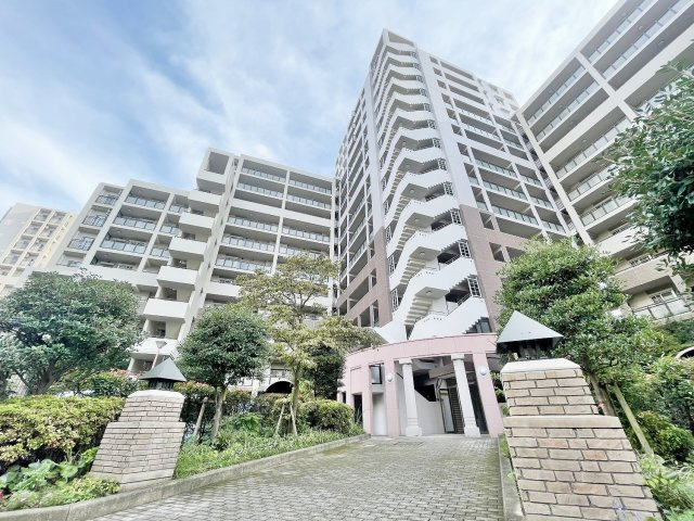 ブルーライン「仲町台」プロムナード仲町台弐号棟の画像