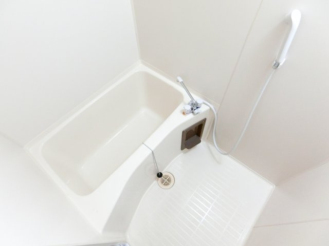 アルベロ福田の浴室