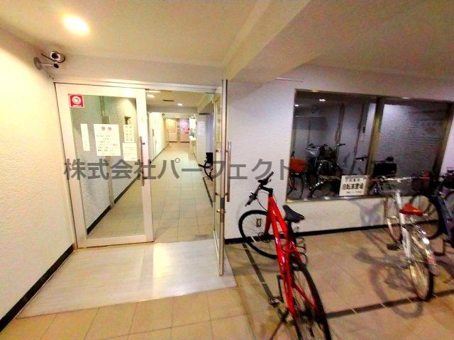 御殿山パレスのエントランス|毎日通るエントランスはこのようになっています