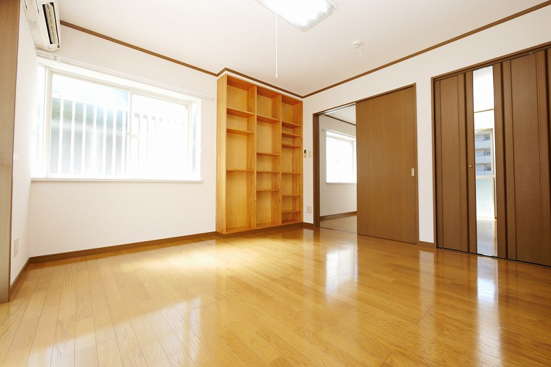 サウザンクロス髙田の居間・リビング|サウザンクロス髙田101