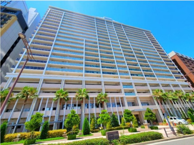 【外観】 | ルナタワー・ハリウッドプレイス | ■RC造22階建・総戸数246戸の管理体制良好なマンション。