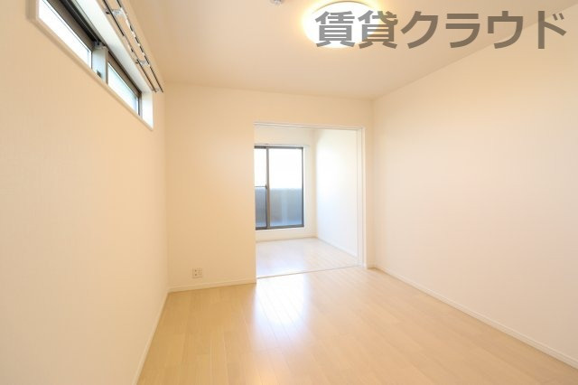 グランダ千葉の居間・リビング|居間です