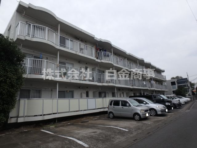 レスポアール坂戸の外観