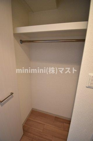 プレサンス松屋町駅前デュオの収納