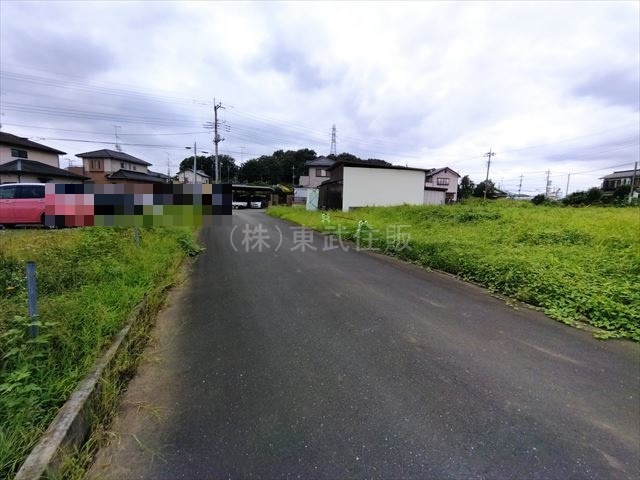 【前面道路含む現地写真】 | 鳩山町大橋　全5区画　A号地 | 静かな住環境です