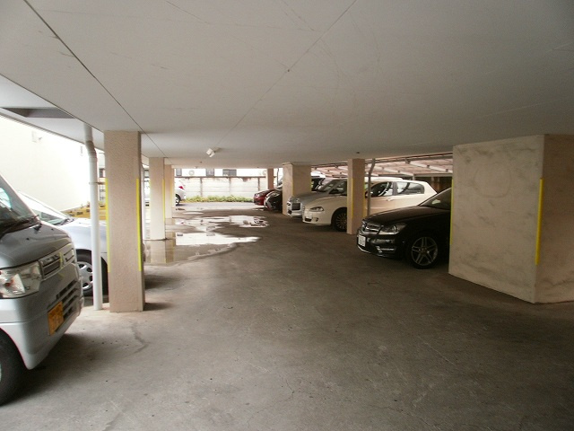ＣＡＳＡ　ＤＥ　ＳＡＮＮＯ　駐車場