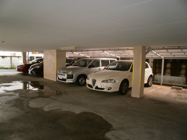 ＣＡＳＡ　ＤＥ　ＳＡＮＮＯ　駐車場