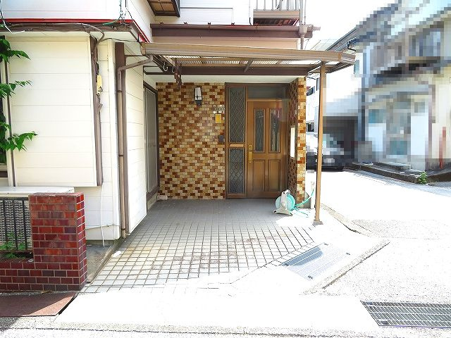 高知市 六泉寺町 中古戸建ての外観