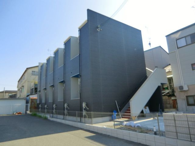 アクセル三津屋北の外観