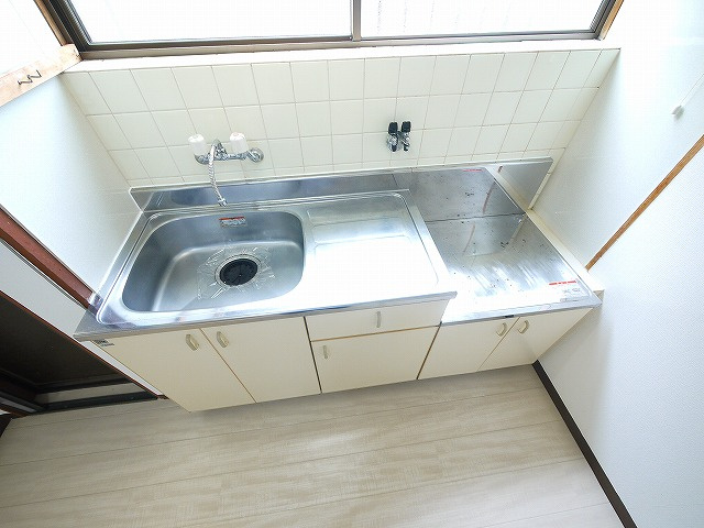 大西一戸建（408）のキッチン