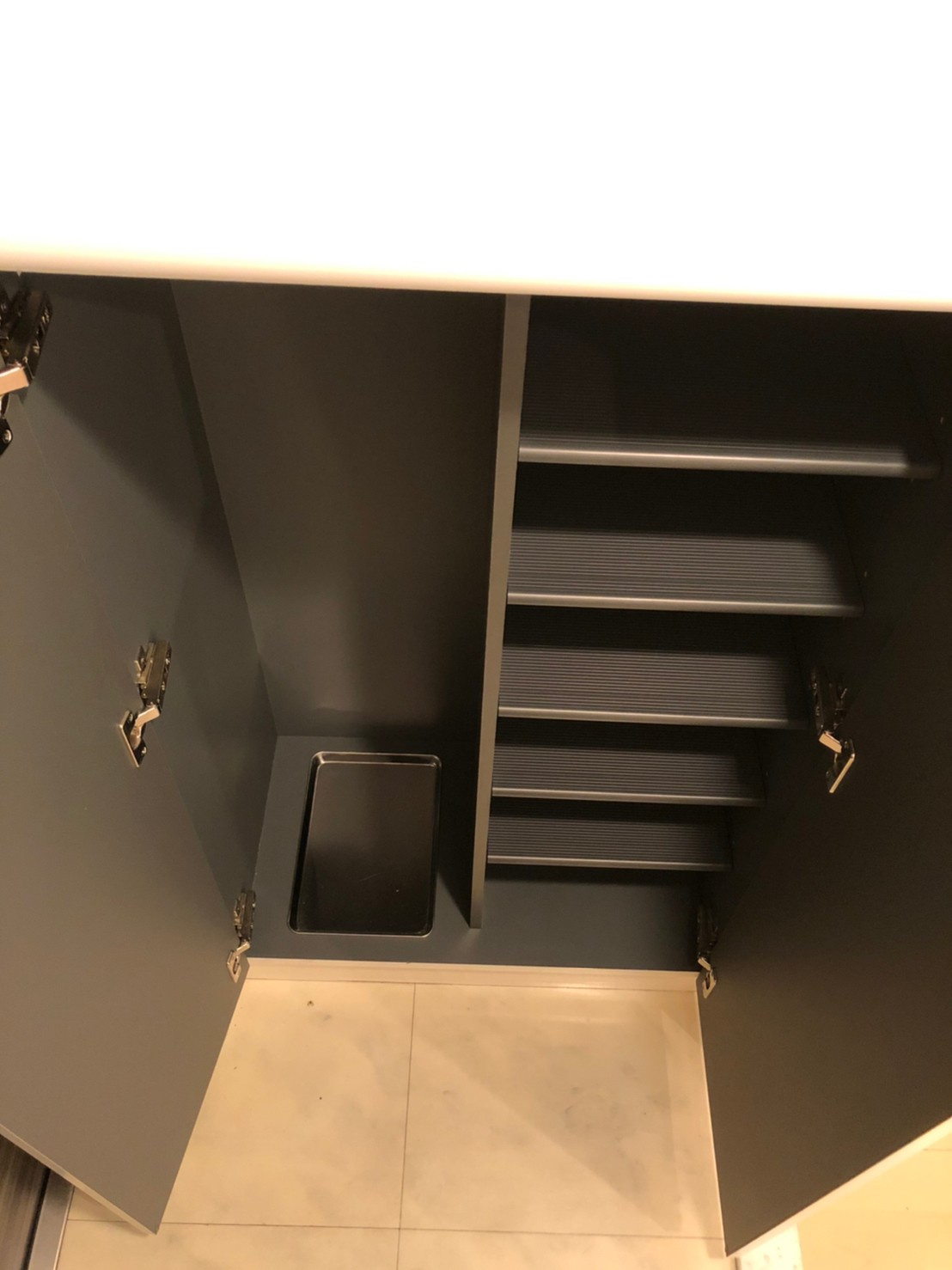 仲介手数料0！！Gramercy Sakaeの収納