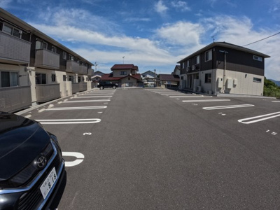 【駐車場】 | セジュールちさとⅢ