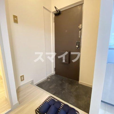 【玄関】 | フジセントラルビル