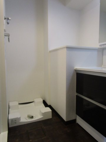 大阪市西淀川区御幣島２丁目の賃貸マンションの洗面所