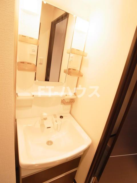 オリエンタルコート幕張本郷　４０３の洗面所|独立洗面化粧台