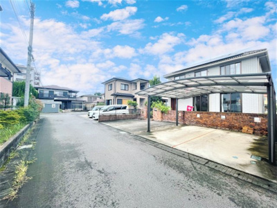 【前面道路含む現地写真】 | 古河市駒羽根中古住宅