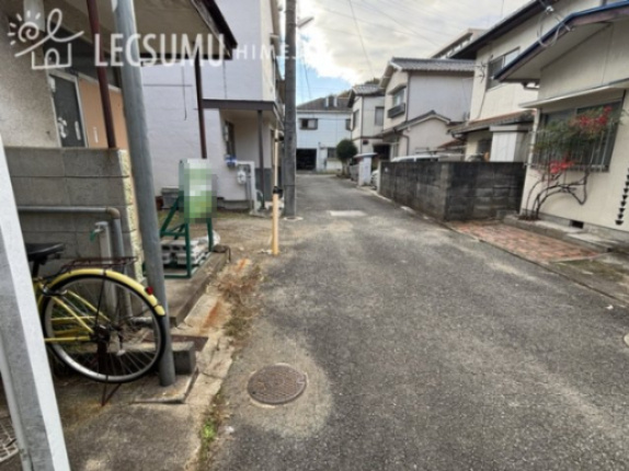姫路市北平野３丁目／売土地の前面道路含む現地写真