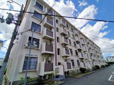 【外観】 | 深江橋コーポE棟 | ☆大阪メトロ中央線「深江橋」駅徒歩10分！
☆南向きで通風・採光・眺望良好
☆2022年リフォーム済で室内美麗です♪